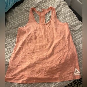 Athletic tank top